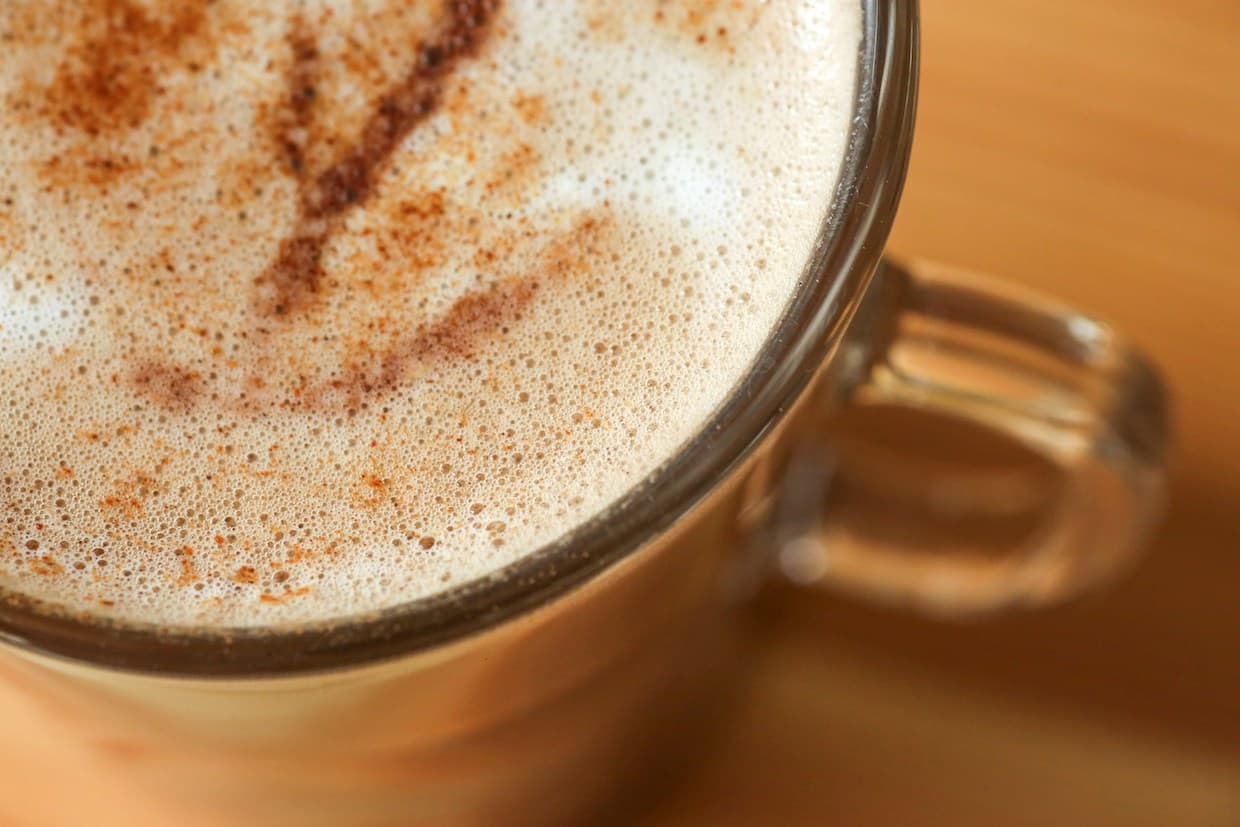 Oat milk default triples plant-based orders, cuts café drink emissions