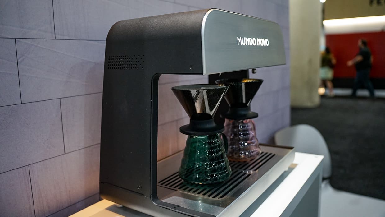 Mundo Novo’s CS2 brings automated pour-over flexibility to busy cafes