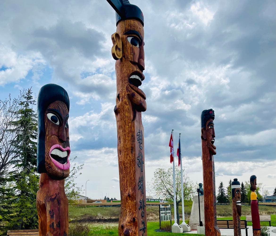 Camp Batawagama restores iconic totem pole after 40 years