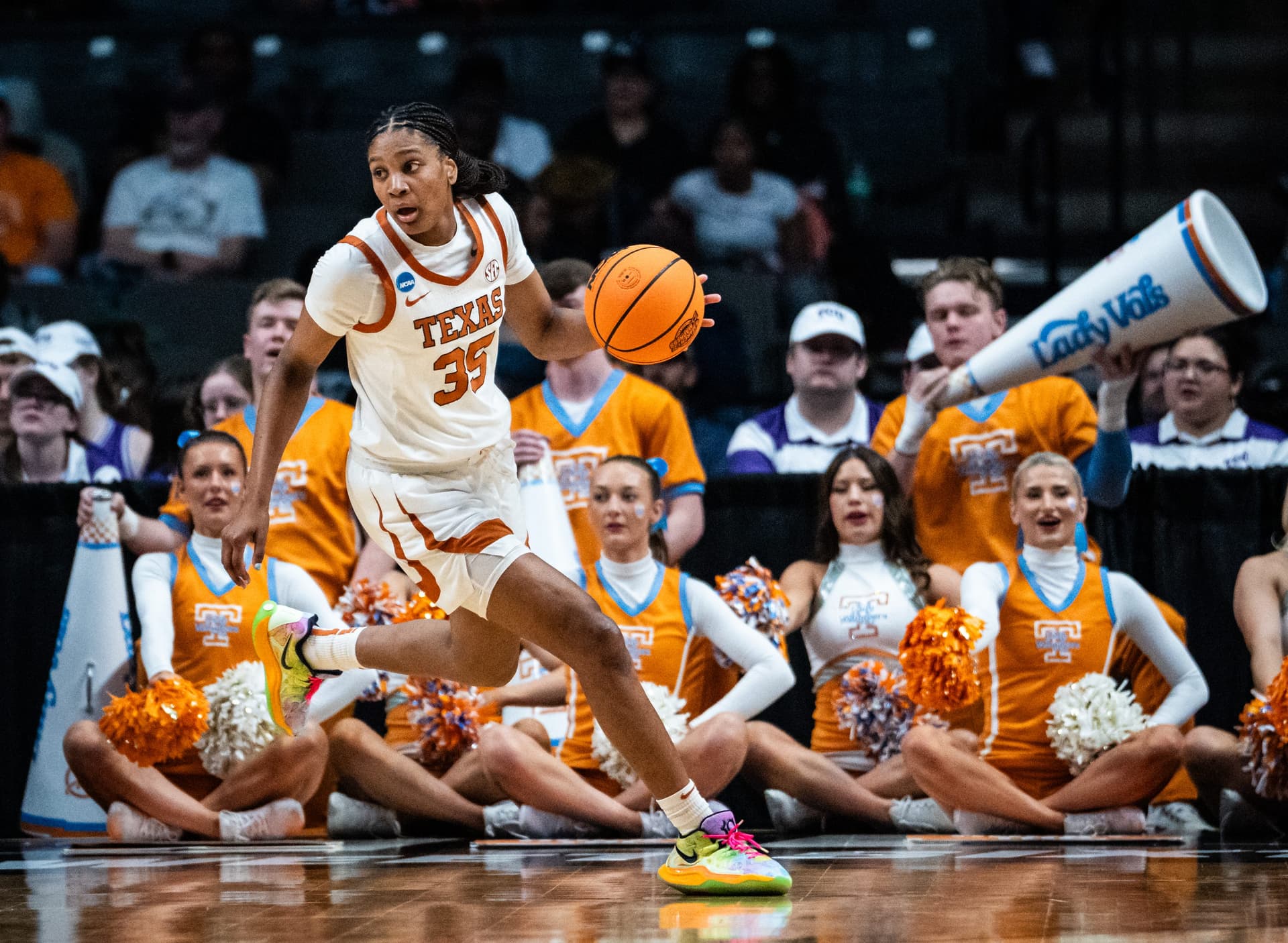 UCLA Defeats Texas in Women's Final Four, Advances to Championship Game