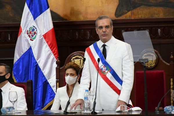 Dominican Republic agrees to accept limited third-country deportees from U.S. plans