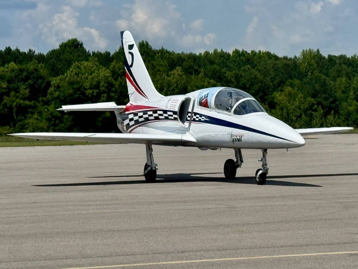 Reno air racer American Spirit makes final Prattville stop before Smithsonian