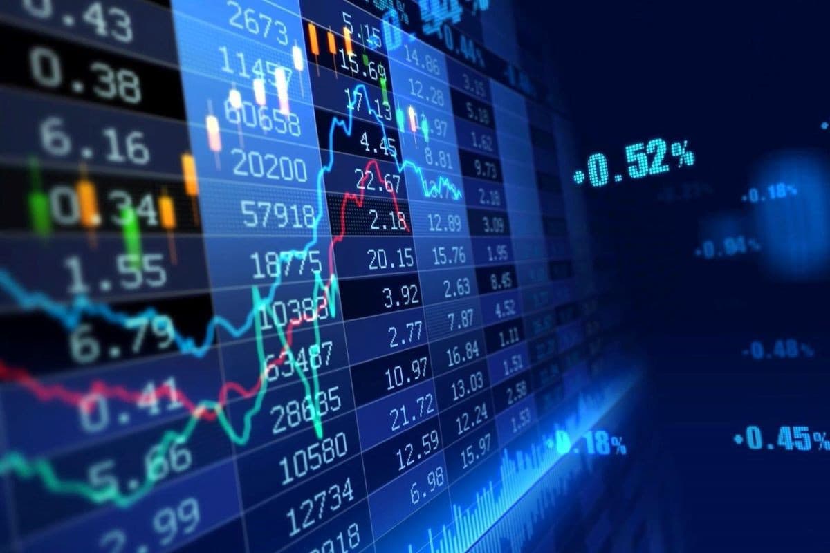 Stocks Retreat as Market Reacts to Powell's Comments; US Dollar Strengthens