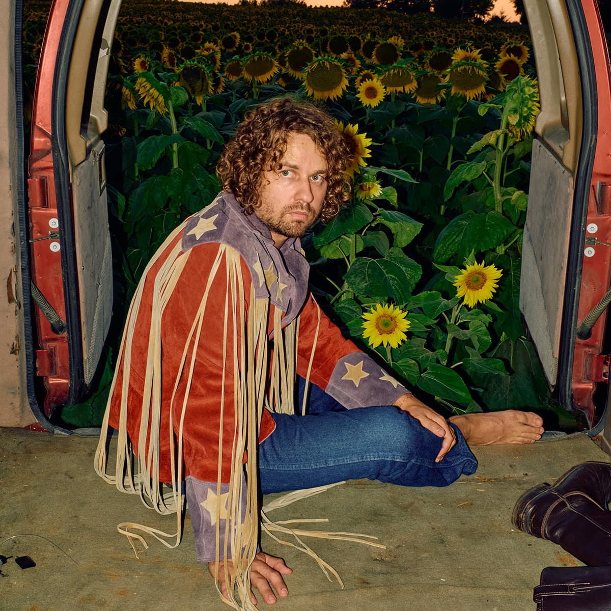 Kevin Morby announces Little Wide Open, shares Javelin single and video