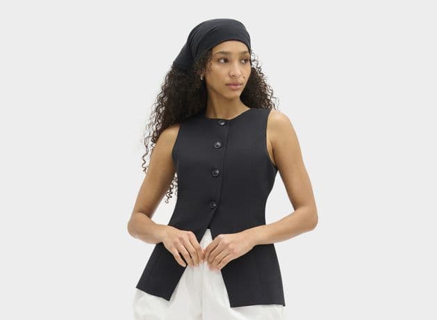 Aligne CEO Ginny Seymour on capsule dressing and Carolyn Bessette Kennedy's influence