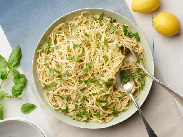Giada De Laurentiis shares keys to restaurant-style pasta at home