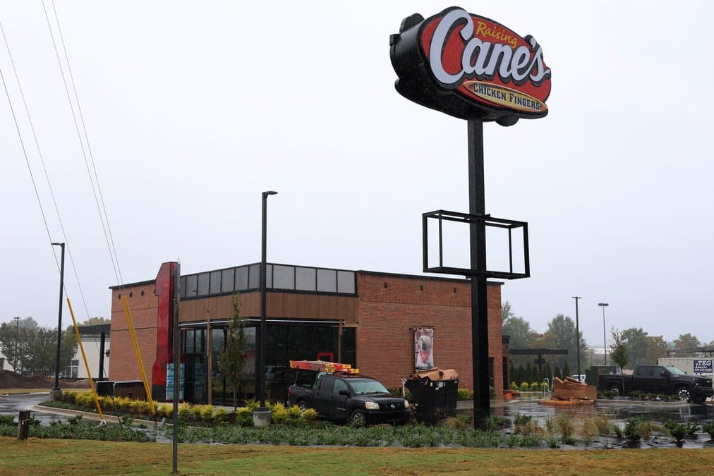 Raising Cane’s Arrives in Forsyth County, Opening Set for December