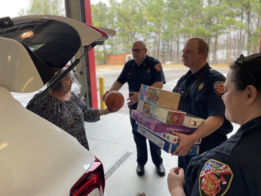 Forsyth Charities Seek Holiday Donations, Five Local Groups Featured