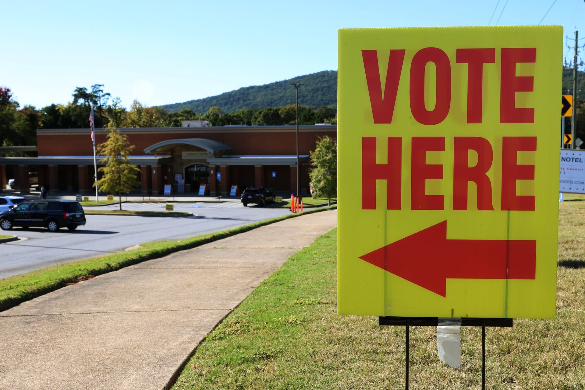 Forsyth County primary draws more than 45,000 voters, turnout at 26.5%