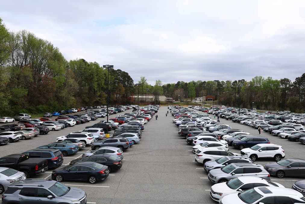Northside Hospital Forsyth Staff Shifted to Off-Site Parking During Expansion