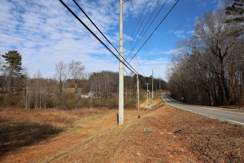 Forsyth County officials revisit revised Keith Bridge Road venue plan