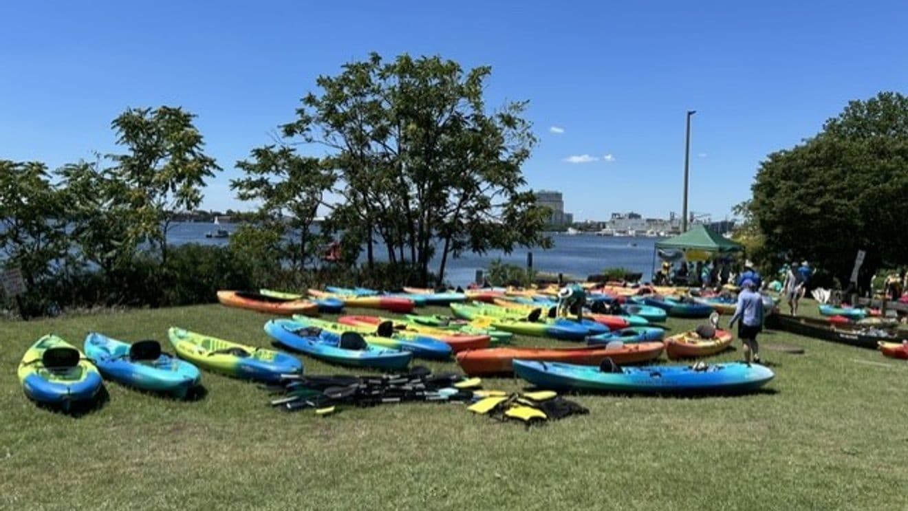 Baltimore Floatilla marks 10 years with disco theme at Inner Harbor