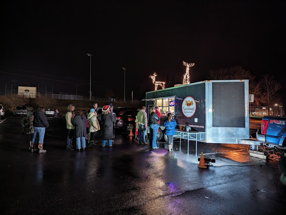 Goochland to Light Christmas Tree, Families Gather for Celebration