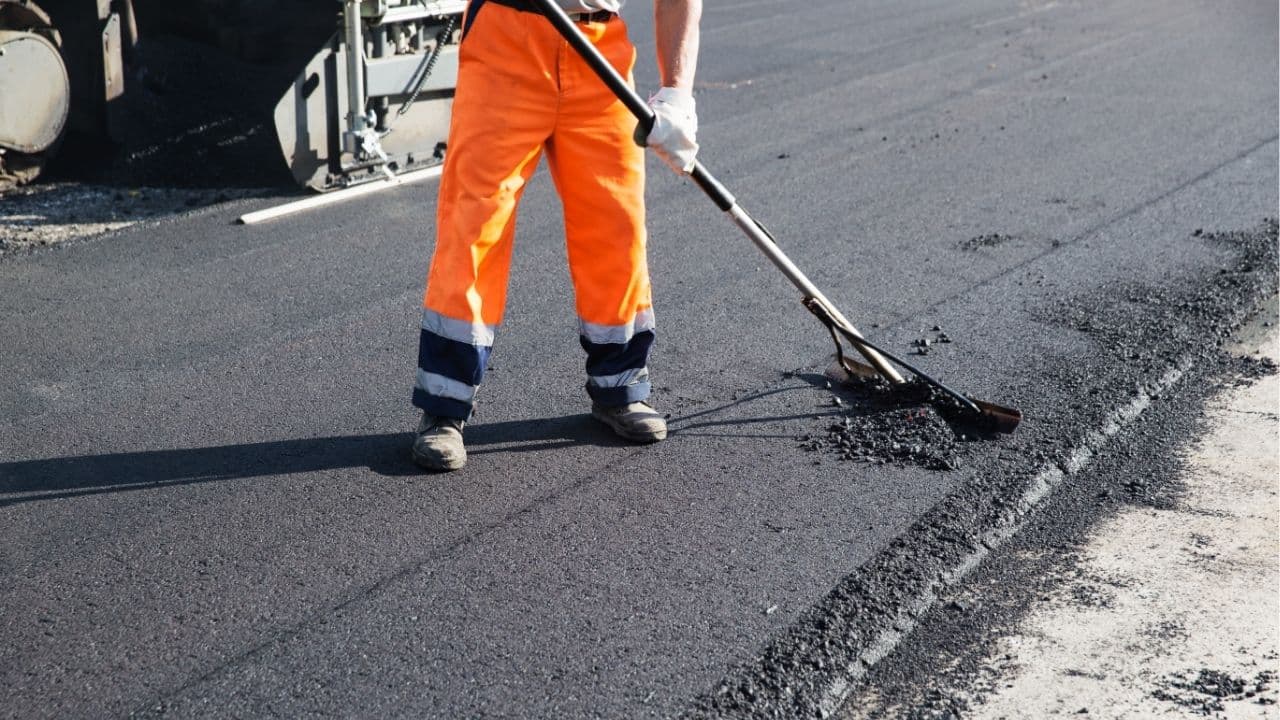 Caltrans to Close Northbound Highway 41 No. 2 Lane and Offramp Friday