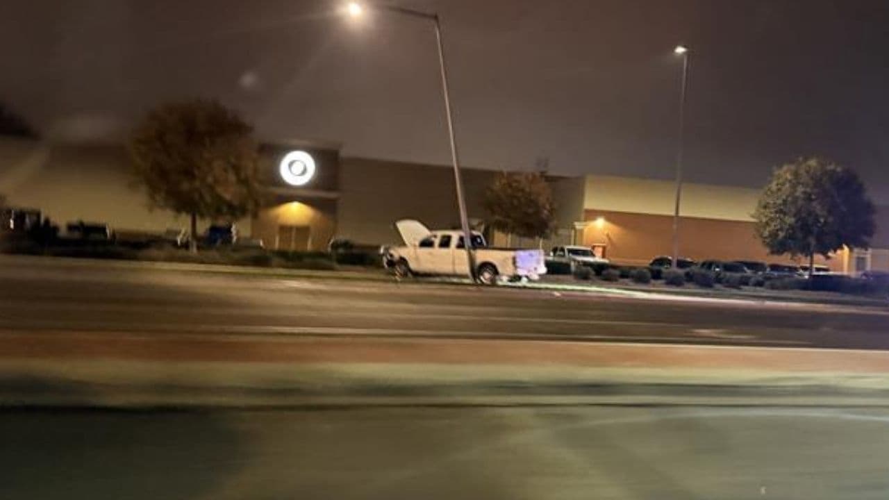 Clovis Police Investigate Hit and Run on Willow Avenue