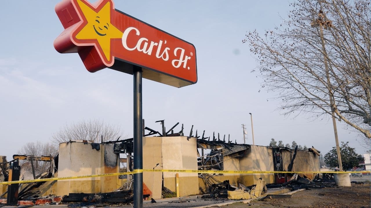 Fresno to buy burned Carl's Jr. site for railroad crossing project