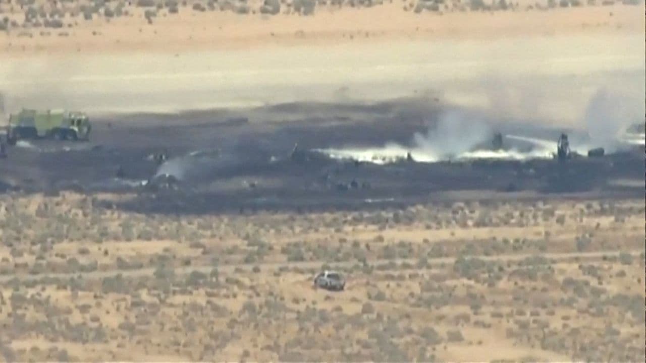 Eight feared dead after B-52 bomber crashes at Edwards Air Force Base