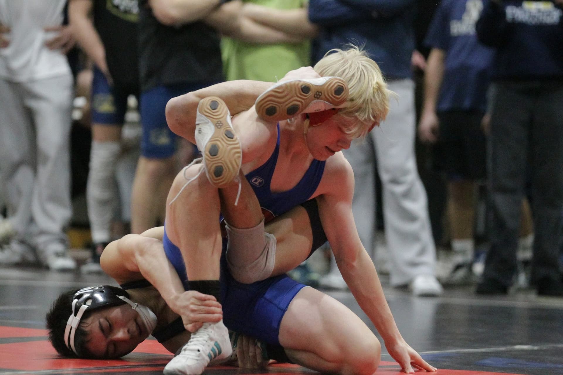 Mead edges Post Falls 35-34 to win River City Duals