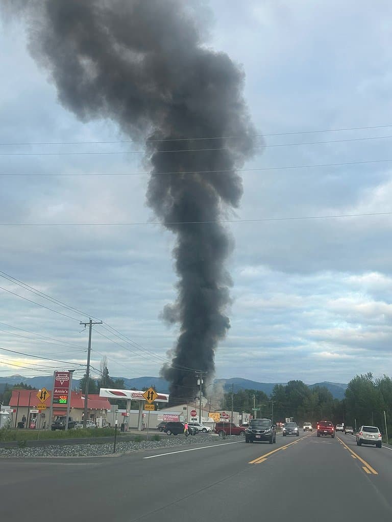 Tuesday fire destroys Kootenai home, leaves family displaced
