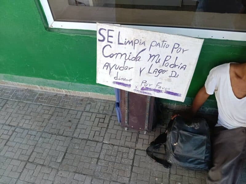 Begging spreads in Cuba as poverty becomes impossible to ignore