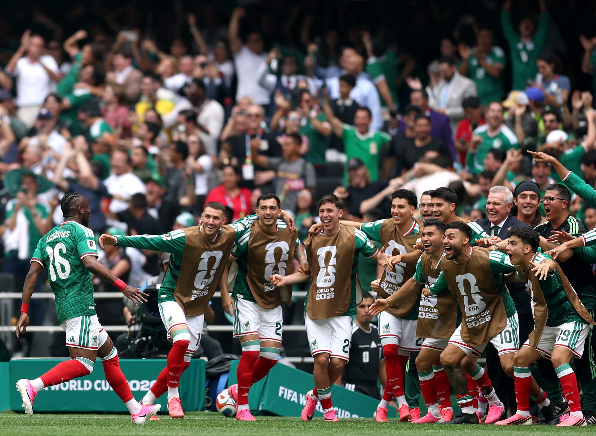 Mexico seeks perfect group stage finish against Czechia