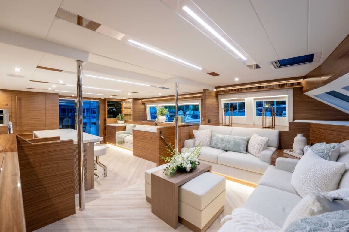 Horizon’s new PC60 blends open salon with Portuguese deck
