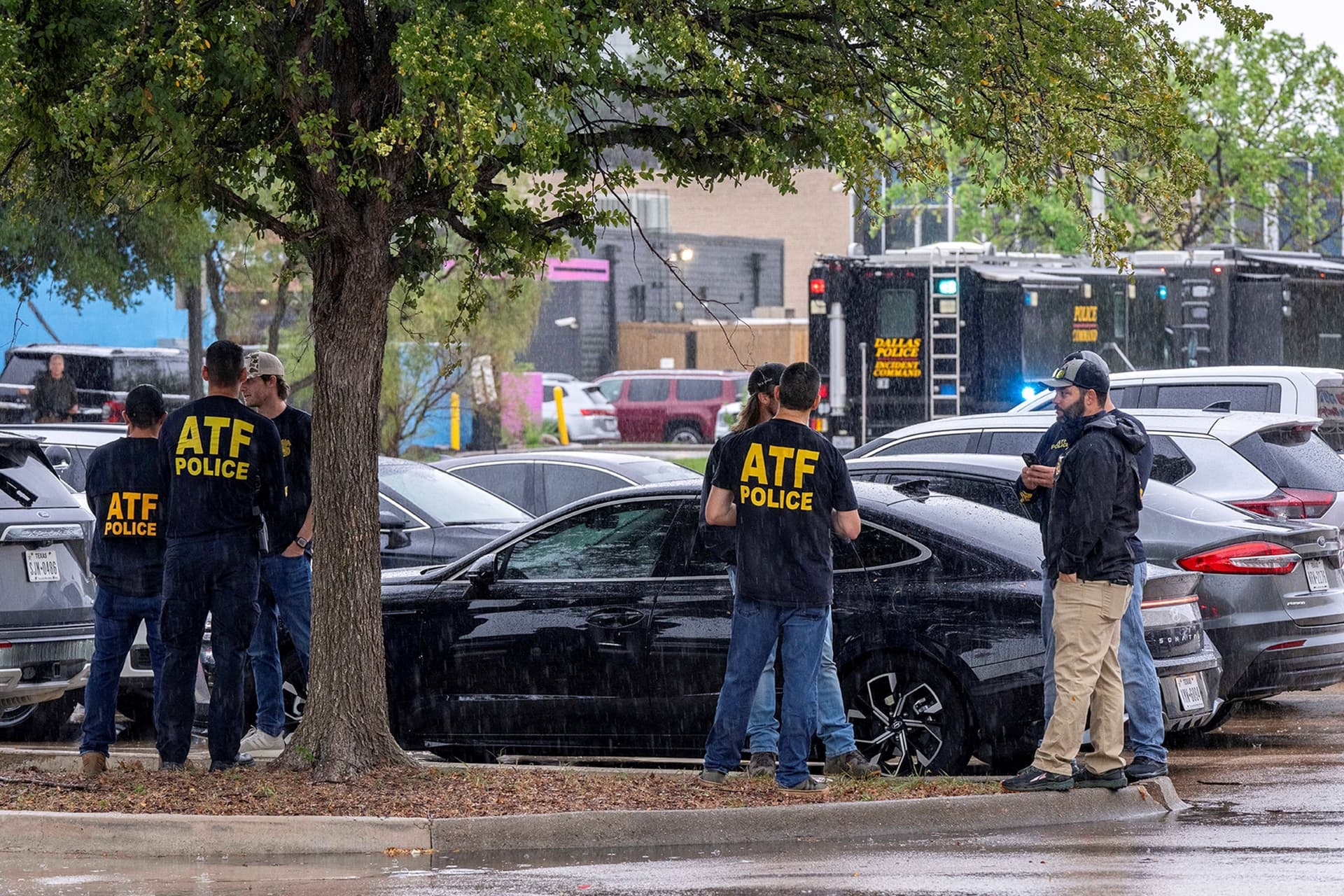 Man Fatally Shot Saturday Morning in Dallas Lake Highlands Neighborhood