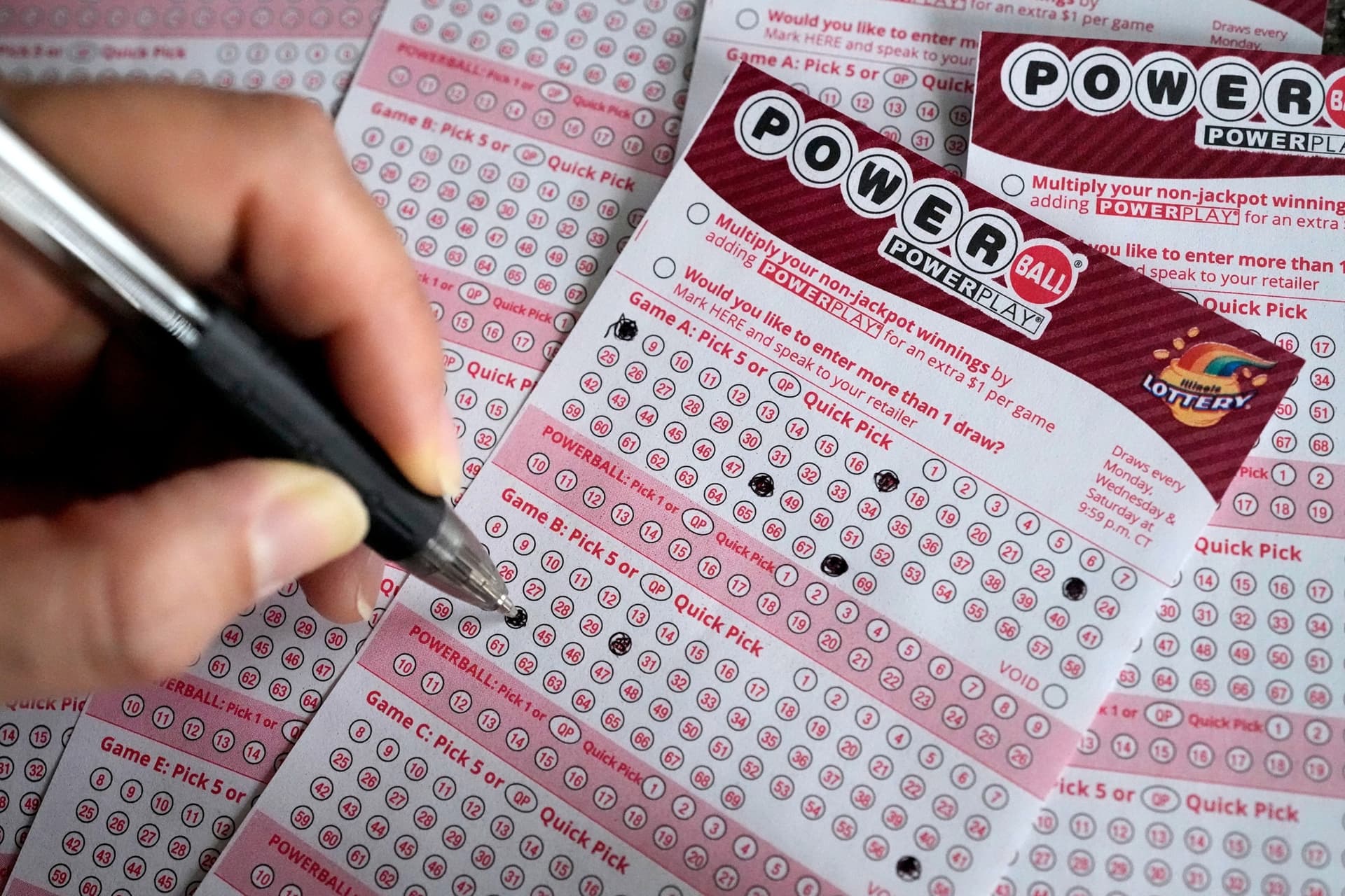 No Jackpot Winner in $216 Million Powerball Drawing, Texas Ticket Wins $1 Million