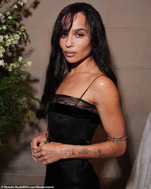 Zoë Kravitz hides engagement ring at Met Gala, $600,000 estimate resurfaces