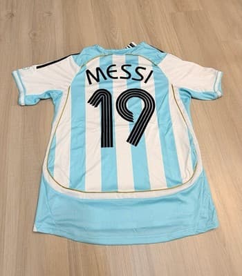 Vintage jerseys score big as World Cup fever fuels style demand