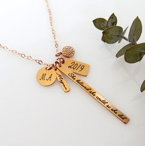 Graduation jewelry gifts that feel personal and last beyond ceremony