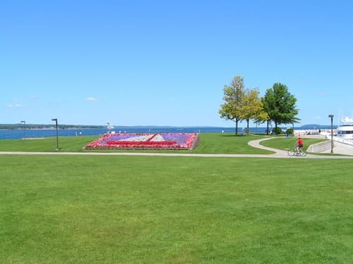 911 calls follow reported sexual activity at Traverse City’s Open Space