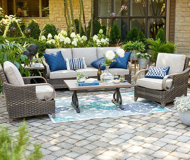 Big Lots ad spotlights patio sets, outdoor decor, and limited deals