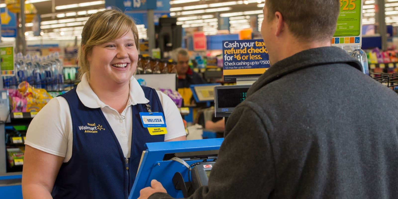 Walmart Pilots Fixed Schedules for Associates, Raising Equity Concerns