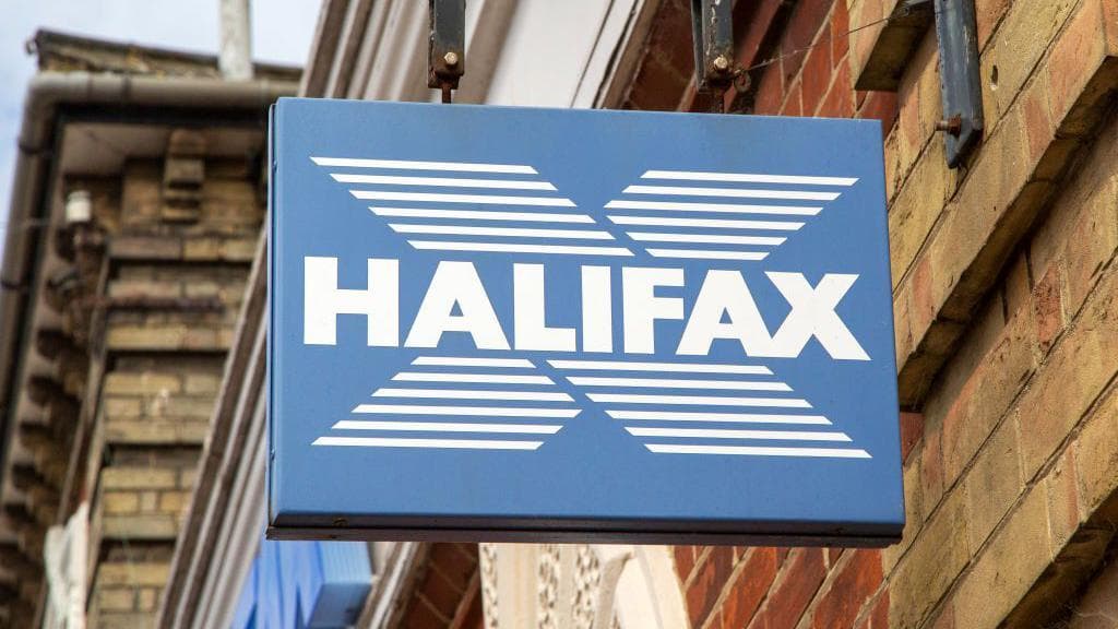 Lloyds to phase out Halifax brand in nationwide rebrand