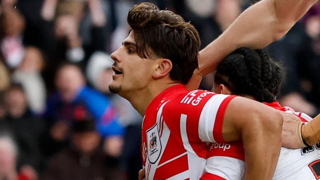 Leyland's Late Double Sinks Super League Leaders Wigan on Debut