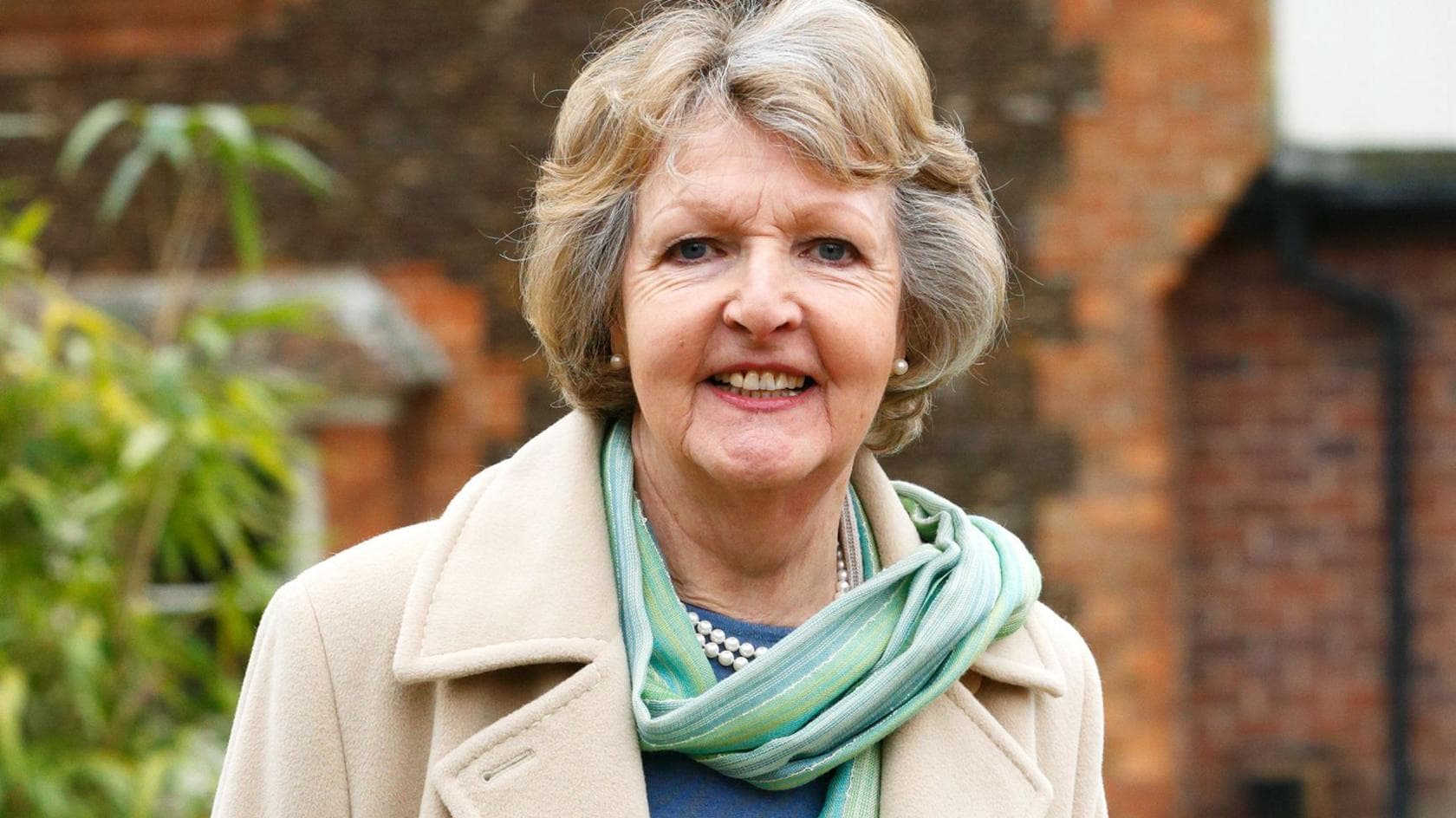 Dame Penelope Keith, Good Life star, dies aged 86