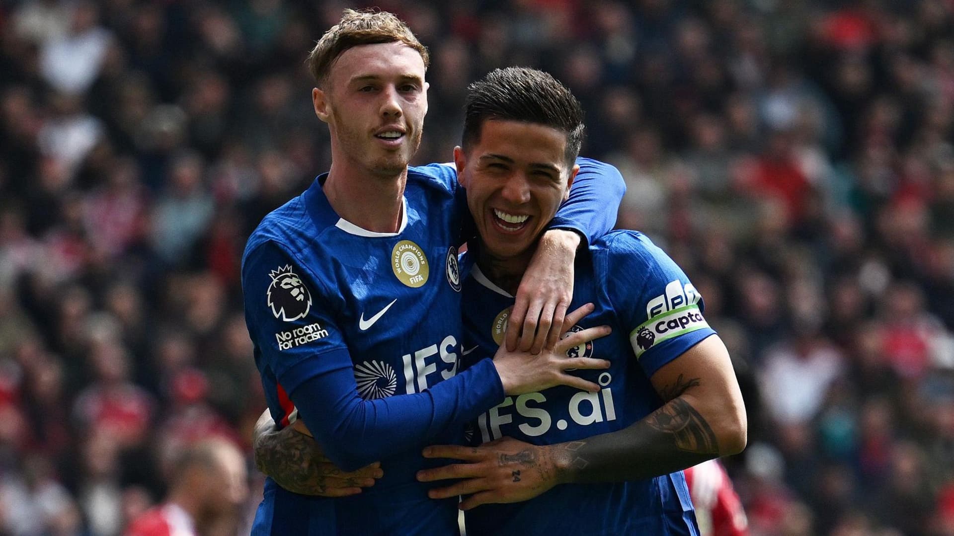 Chelsea avoid unwanted history with comeback at Anfield before FA Cup final