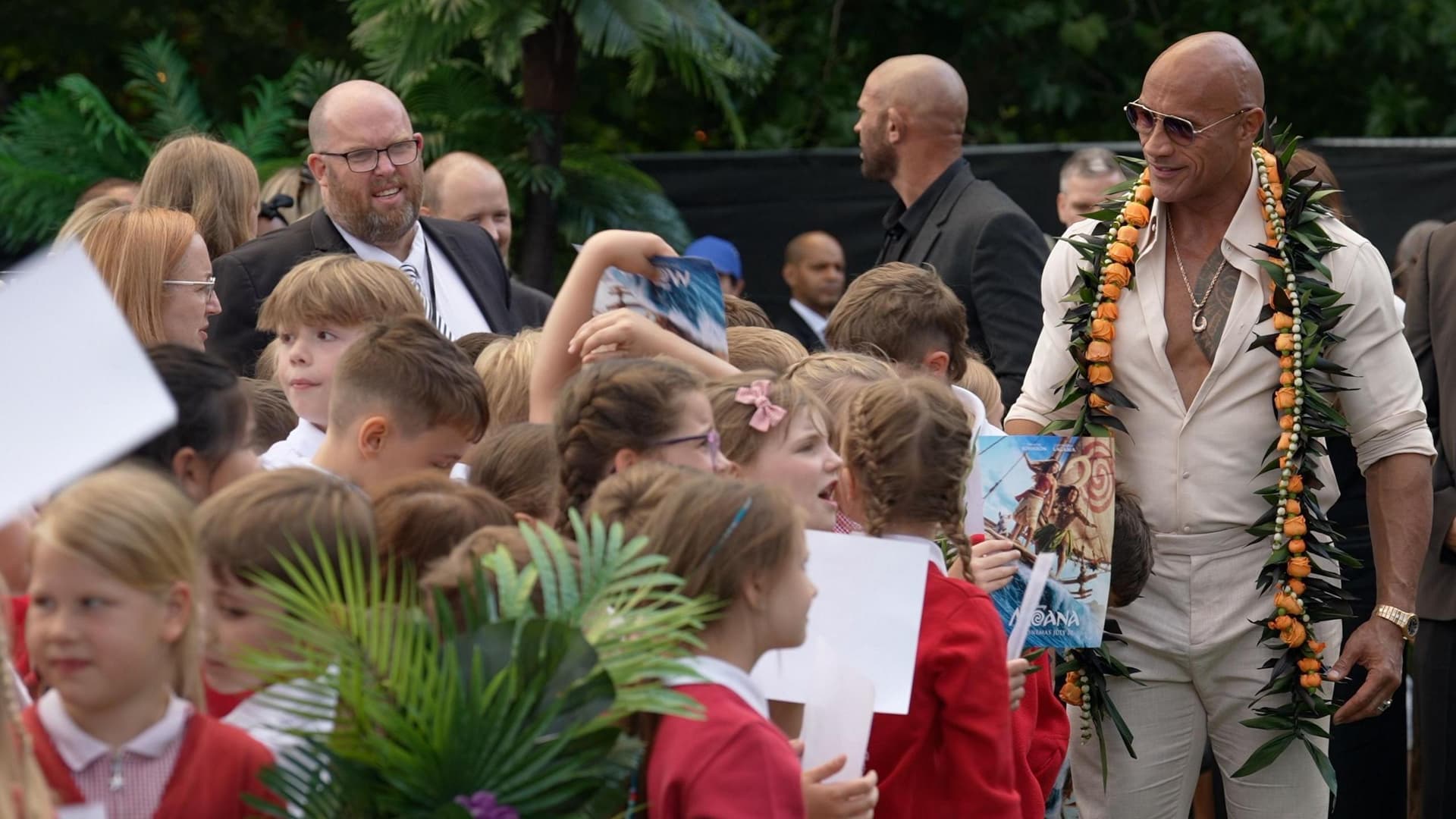 Dwayne Johnson surprises Sudbury schoolchildren during London Moana event