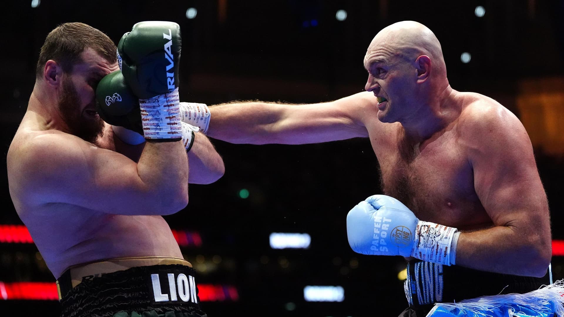 Fury Returns With Points Win Over Makhmudov, Calls Out Joshua