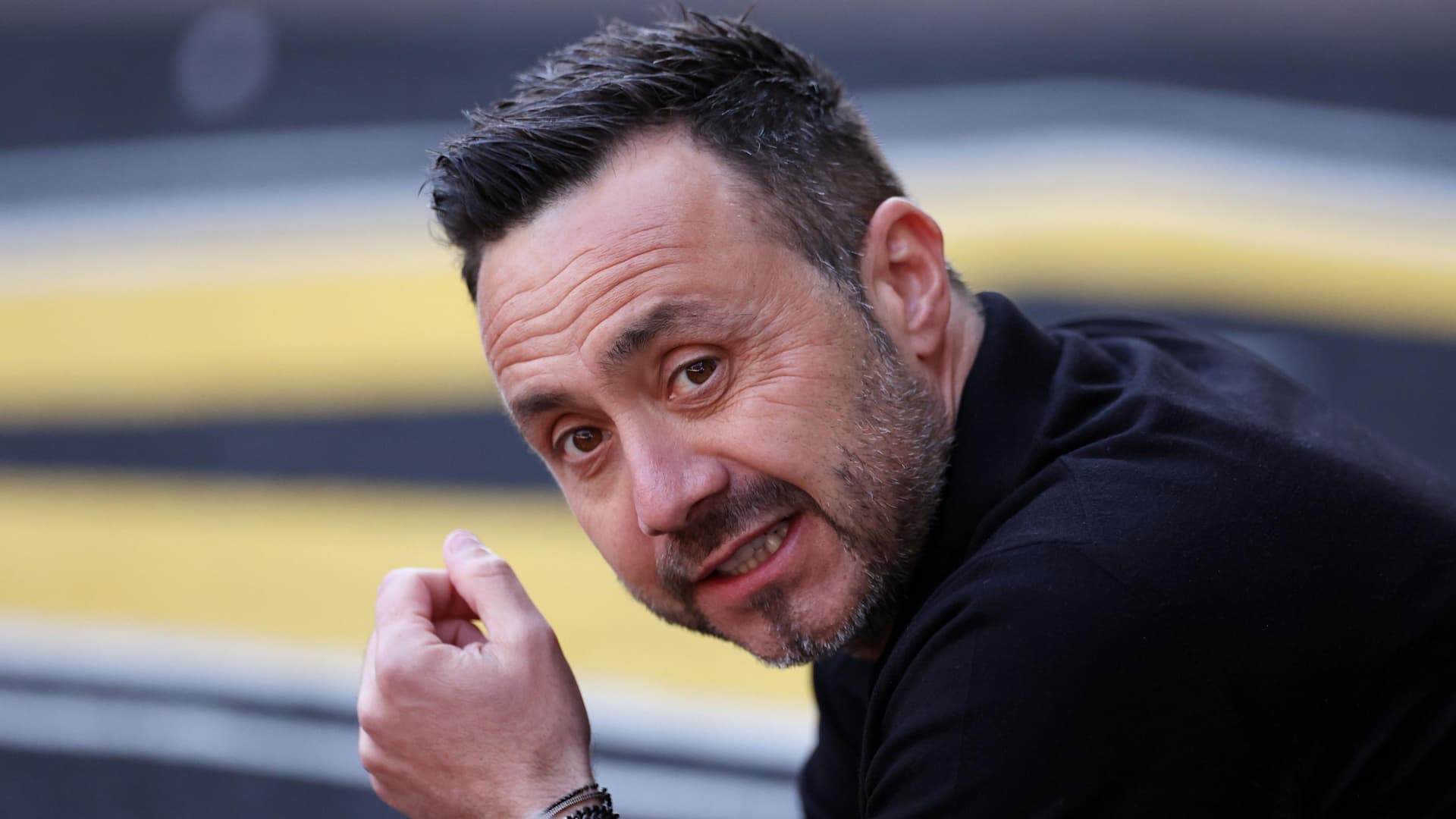 De Zerbi urges Tottenham to silence negativity in relegation fight