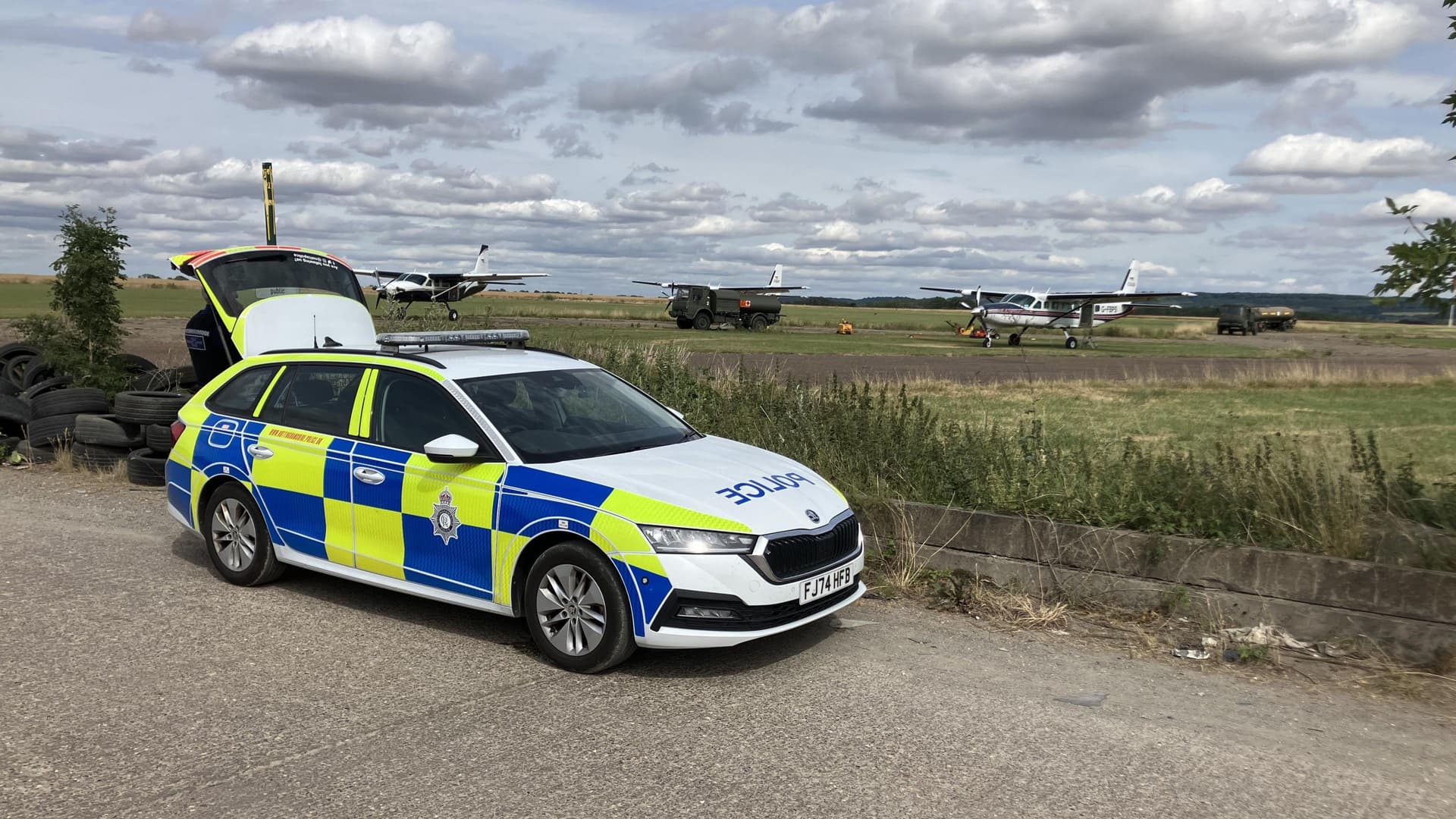 Woman dies in skydiving incident at Nottinghamshire airfield