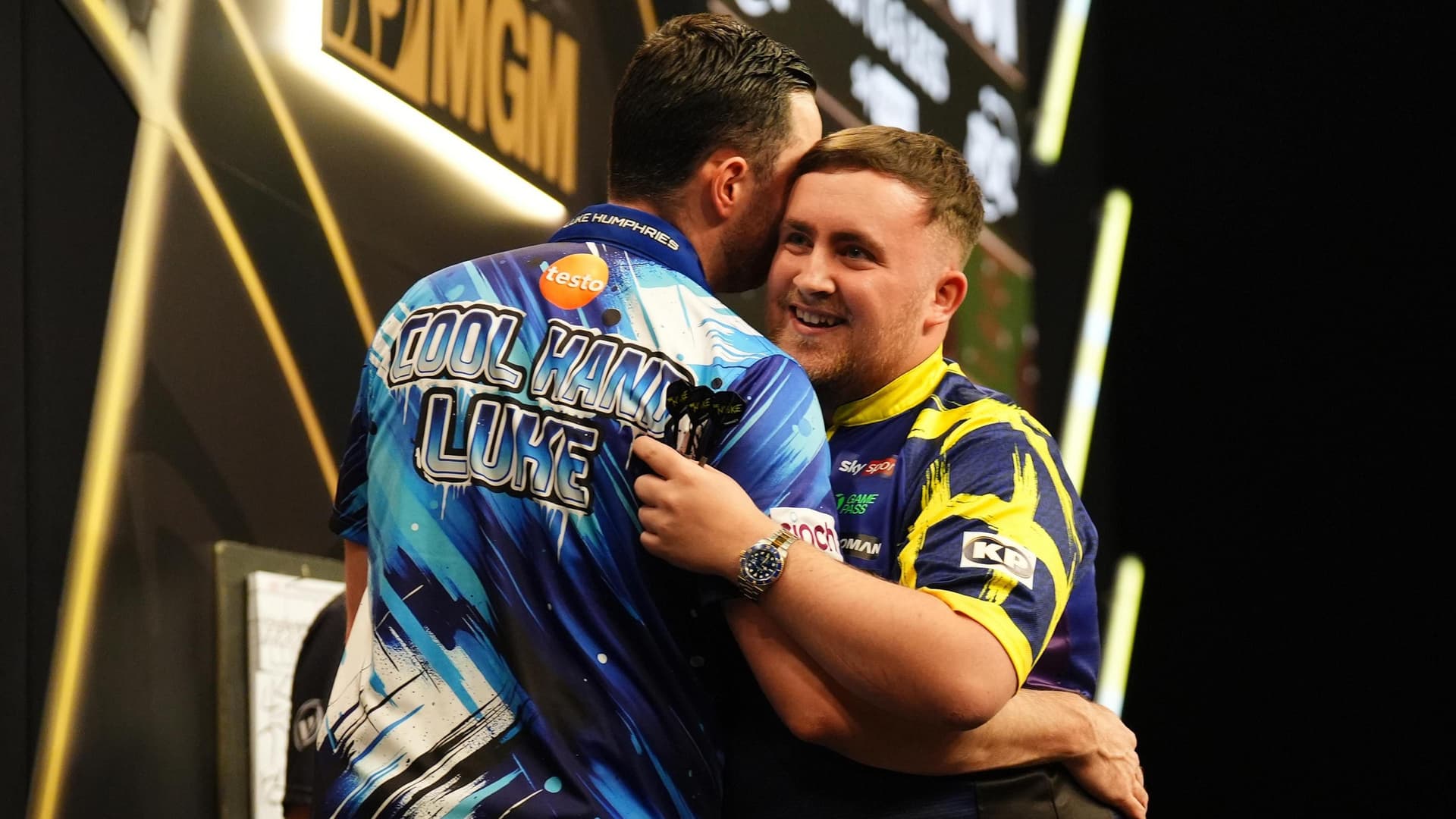 Luke Littler beats Luke Humphries in Aberdeen to retake Premier League lead
