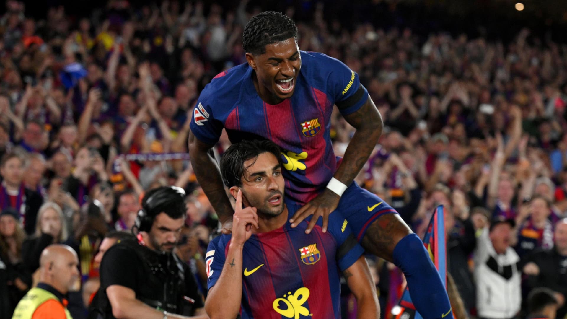 Flick leads Barcelona to second straight La Liga title after El Clasico win