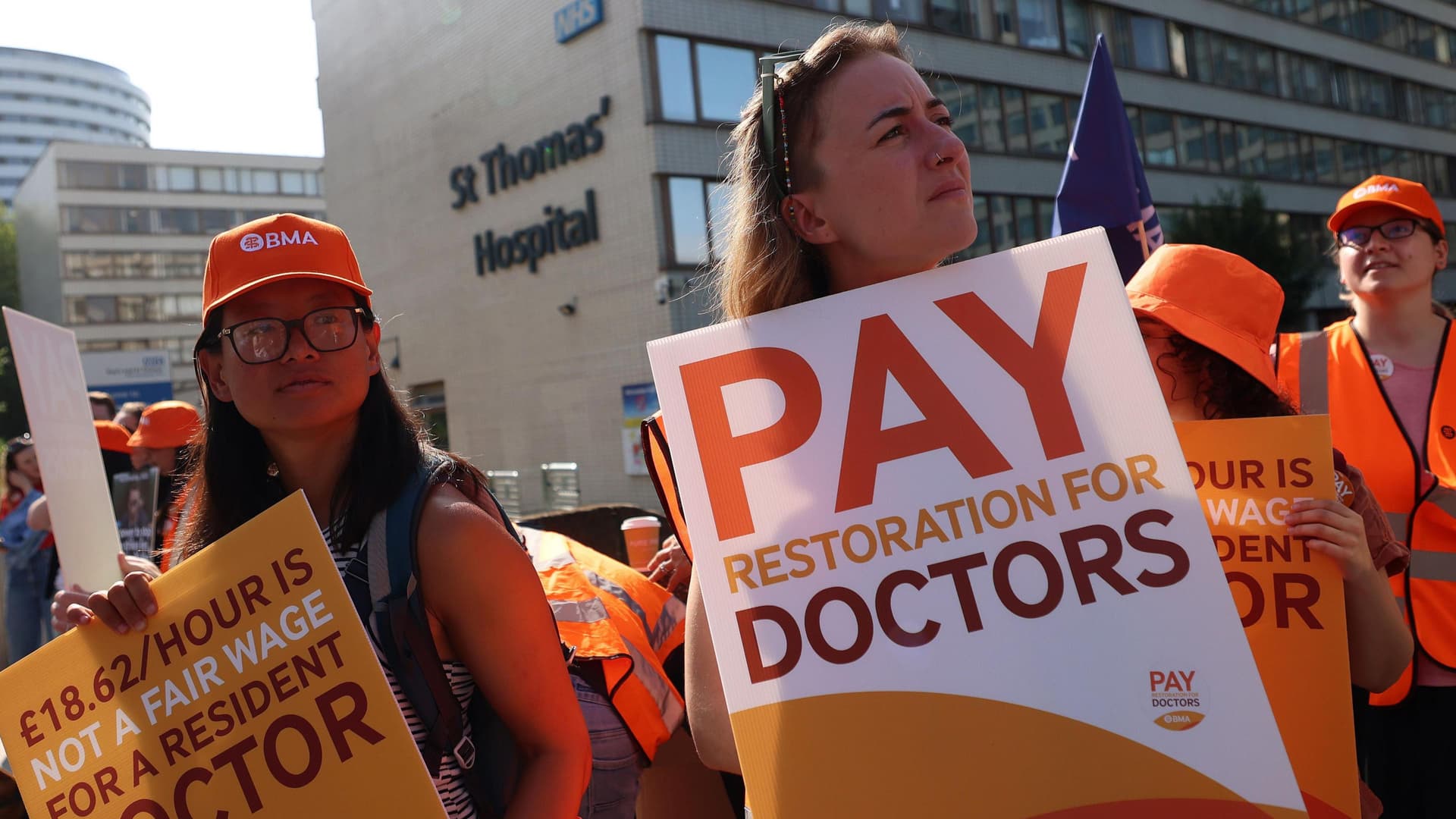 Resident doctors end three-year pay dispute after accepting government offer