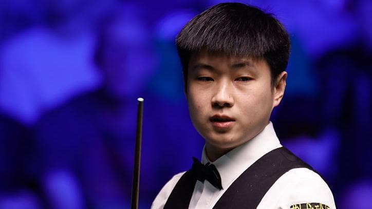 Zhao Xintong Thrashes Trump 10-3 to Complete Historic Players Series Sweep