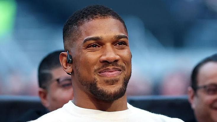 Anthony Joshua to face Kristian Prenga in Riyadh before Fury showdown