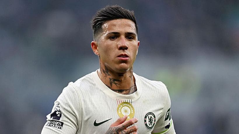 Chelsea Suspend Fernandez Two Games After Madrid Comments Cross a Line