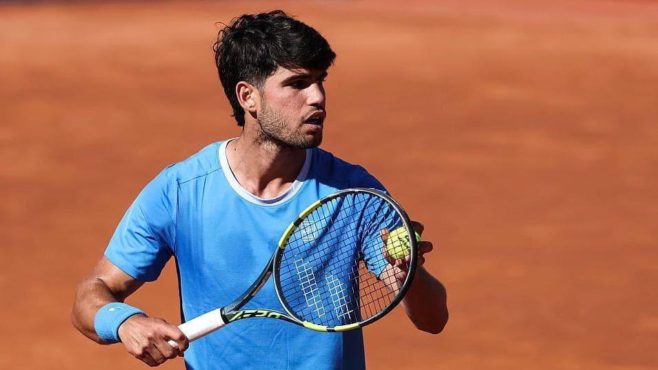 Carlos Alcaraz to miss French Open with ongoing right wrist injury
