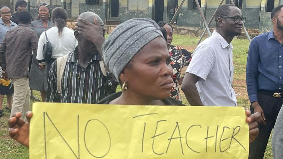 Nigeria military frees 44 abducted pupils and teachers in Oyo state